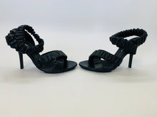 Load image into Gallery viewer, Burberry Black Strappy Sandals Size 36
