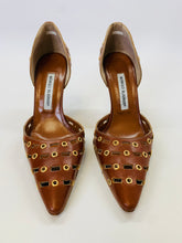 Load image into Gallery viewer, Manolo Blahnik Cognac D’orsay Pumps Size 39