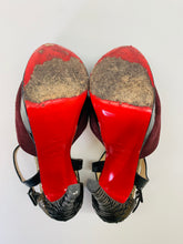 Load image into Gallery viewer, Christian Louboutin N 299 150 Peep Toe Platform Size 35 1/2