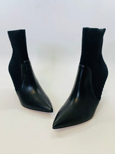 Load image into Gallery viewer, Gianvito Rossi Katie Black 95mm Boot Size 41