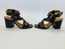 Load image into Gallery viewer, Chloe Brown Candice Sandals Size 37