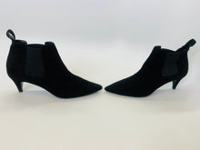 Load image into Gallery viewer, Gucci Black Suede Booties Size 39 1/2
