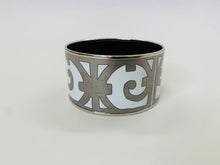 Load image into Gallery viewer, Hermès Balcons de Guadalquivir Extra Wide Enamel Bracelet Size 70