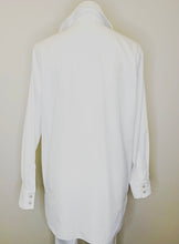 Load image into Gallery viewer, CHANEL Spring 2021 RTW Look 25 Pearl Blouse Size 38