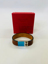Load image into Gallery viewer, Valentino Garavani Brown Leather Rockstud Bracelet Size Large