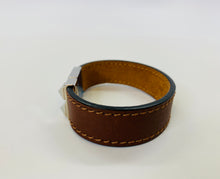 Load image into Gallery viewer, Valentino Garavani Brown Leather Rockstud Bracelet Size Large
