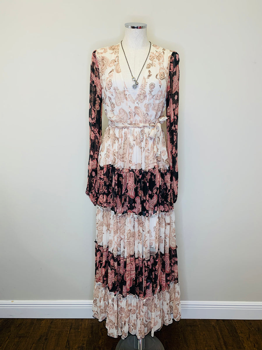hemant and nandita luana pleated long dress HEMANT AND NANDITA Luana Pleated Maxi Dress in Black