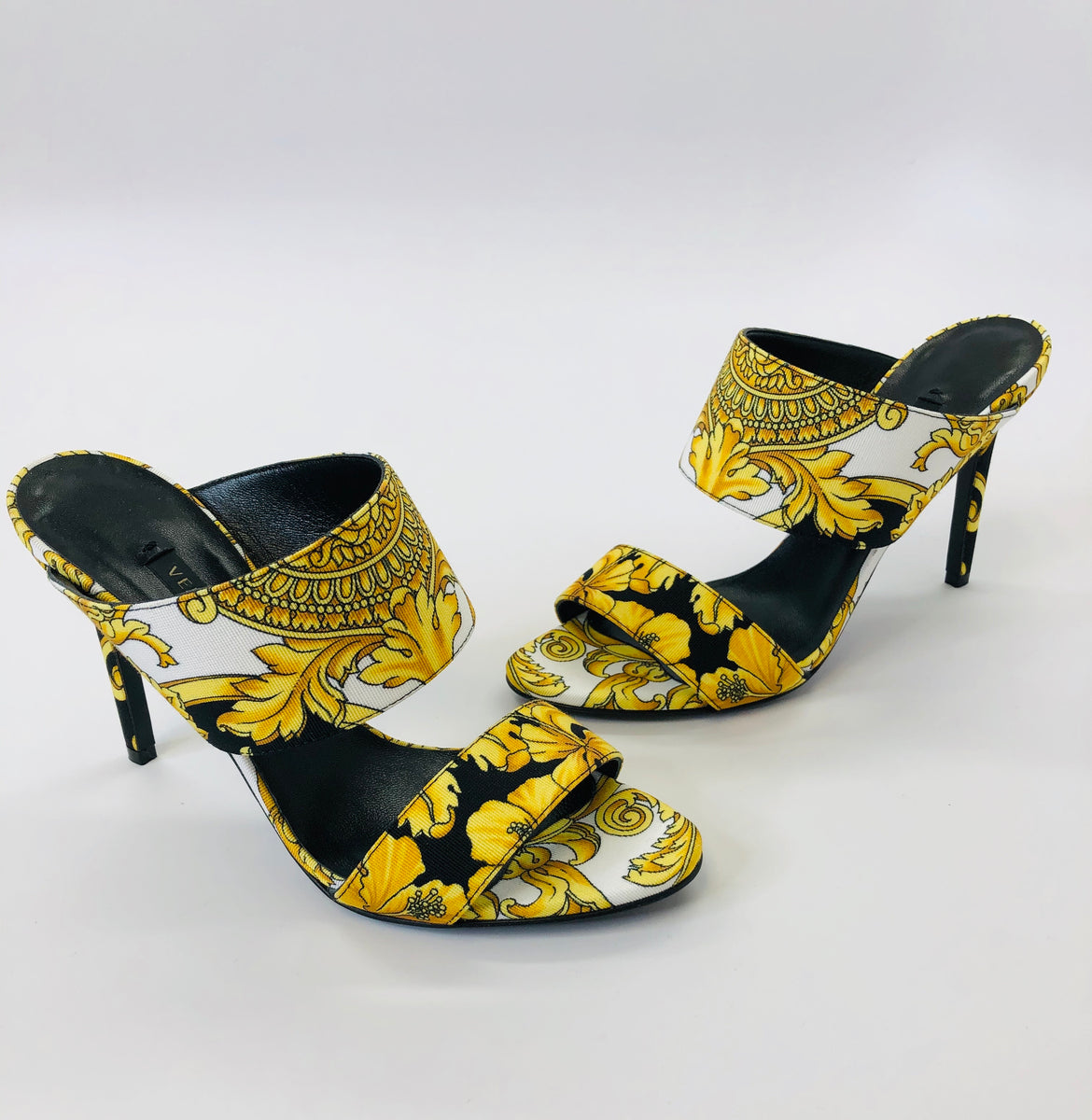 Versace Baroque Print Tribute 95 Mules Size 36