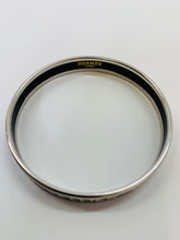 Load image into Gallery viewer, Hermès Sellier Printed Enamel Bangle Size 65