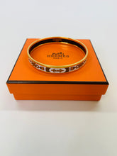 Load image into Gallery viewer, Hermès Grand Apparat Enamel Bangle Size 65