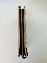 Load image into Gallery viewer, Valentino Garavani Large Rockstud Clutch