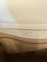 Load image into Gallery viewer, Louis Vuitton Monogram Very Hobo MM Bag