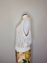 Load image into Gallery viewer, Frame Cream Sweater Vest Size L