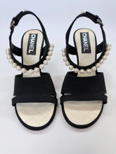 Load image into Gallery viewer, CHANEL Black Grosgrain and Man Made Pearl Sandal Size 40