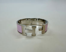 Load image into Gallery viewer, Hermès Wide Clic H Bracelet Size PM