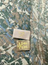 Load image into Gallery viewer, Loro Piana Large Oblong Shawl