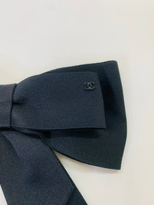 CHANEL Black CC Bow Brooch