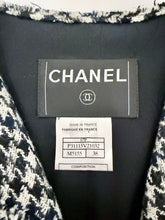 Load image into Gallery viewer, CHANEL Black and Ivory Houndstooth Fringe Finish Jacket Size 38