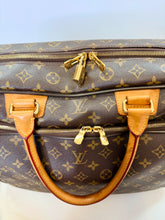 Load image into Gallery viewer, Louis Vuitton Monogram Canvas Icare Bag