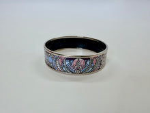 Load image into Gallery viewer, Hermès Jungle of Eden Wide Bangle Bracelet Size 62