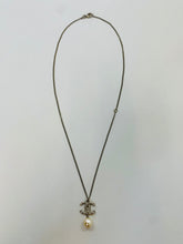 Load image into Gallery viewer, CHANEL CC Pendant Necklace