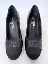 Load image into Gallery viewer, CHANEL Black CC Side Pump Size 38