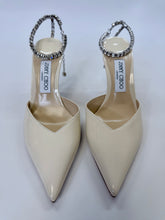 Load image into Gallery viewer, Jimmy Choo Ivory Crystal Saeda 100 Pump Size 39