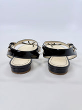 Load image into Gallery viewer, CHANEL Black Patent Leather CC And Camellia Flat Thong Sandals Size 39 1/2