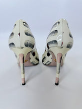 Load image into Gallery viewer, Prada Ivory Lipstick Print Patent Leather Pump Size 37