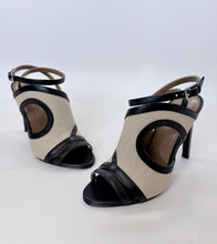 Load image into Gallery viewer, Hermès Natural and Black Rafaella Sandal Size 39 1/2