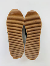 Load image into Gallery viewer, Rag &amp; Bone Black Espadrille Runner Size 36 1/2