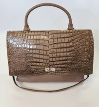 Load image into Gallery viewer, Givenchy Medium Shark Bag