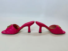 Load image into Gallery viewer, Gucci Pink GG Marmont Slides Size 37 1/2