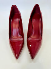Load image into Gallery viewer, Gucci Raspberry Candy Pumps Size 37 1/2
