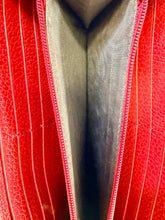 Load image into Gallery viewer, Gucci Red Interlocking G Continental Flap Wallet