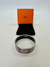 Load image into Gallery viewer, Hermès Jungle of Eden Wide Bangle Bracelet Size 62