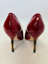 Load image into Gallery viewer, Gucci Raspberry Candy Pumps Size 37 1/2