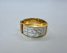 Load image into Gallery viewer, Hermes Wide Clic H Bracelet Size PM