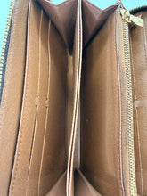 Load image into Gallery viewer, Louis Vuitton Monogram Canvas Zippy Wallet