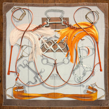 Load image into Gallery viewer, Hermès Projets Carres 140 CM Shawl