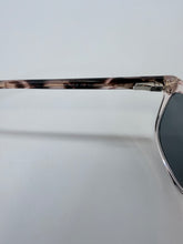 Load image into Gallery viewer, Tom Ford Soft Square Sunglasses