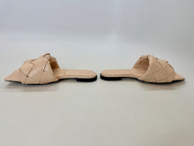 Load image into Gallery viewer, Bottega Veneta Blush Lido Flats Size 37 1/2