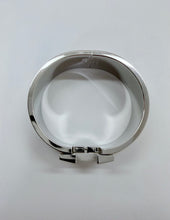 Load image into Gallery viewer, Hermes Wide Clic H Bracelet Size PM