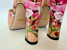 Load image into Gallery viewer, Gucci Blooms Slide Sandal Size 37 1/2