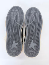 Load image into Gallery viewer, Golden Goose Black Leather and Shearling Ball Star Sabots Size 39