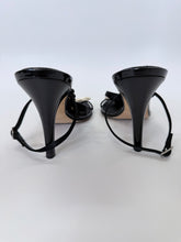 Load image into Gallery viewer, Giuseppe Zanotti Black Beaded Strappy Sandals Size 41