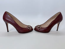 Load image into Gallery viewer, Gucci Burgundy Guccissima Platform Pumps Size 38