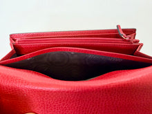 Load image into Gallery viewer, Gucci Red Interlocking G Continental Flap Wallet