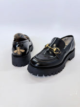 Load image into Gallery viewer, Gucci Harald Horsebit Platform Bee Loafer Size 38 1/2