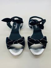 Load image into Gallery viewer, CHANEL Navy Blue Flat Sandal Size 39 1/2
